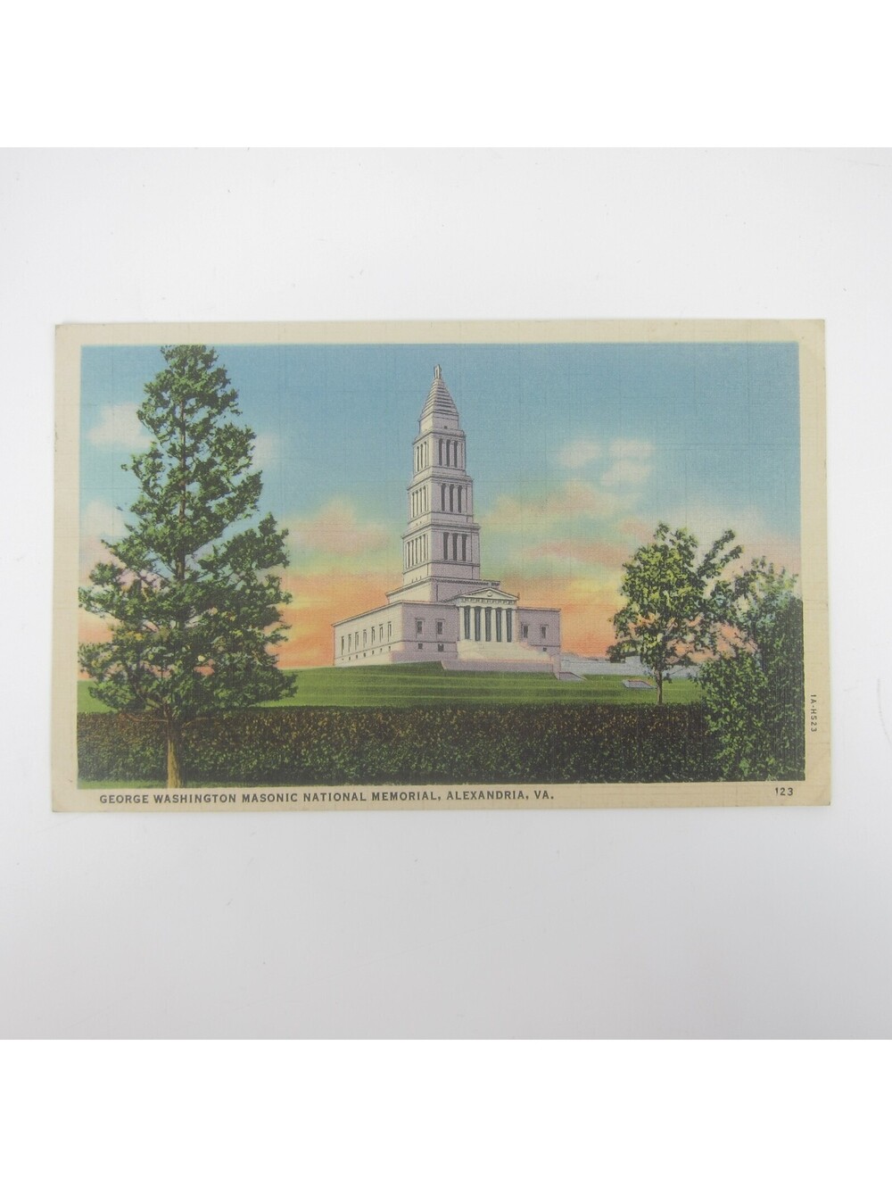 Vintage Linen Postcard George Washington Masonic National Memorial Virginia